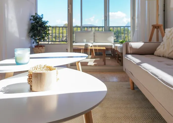 Apartamento Con Piscina En Villajoyosa By Bebalmy