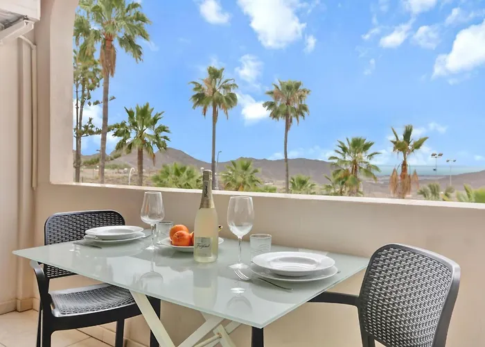Little Gem, Panoramic Balcony, Con Air, Pool, Wifi