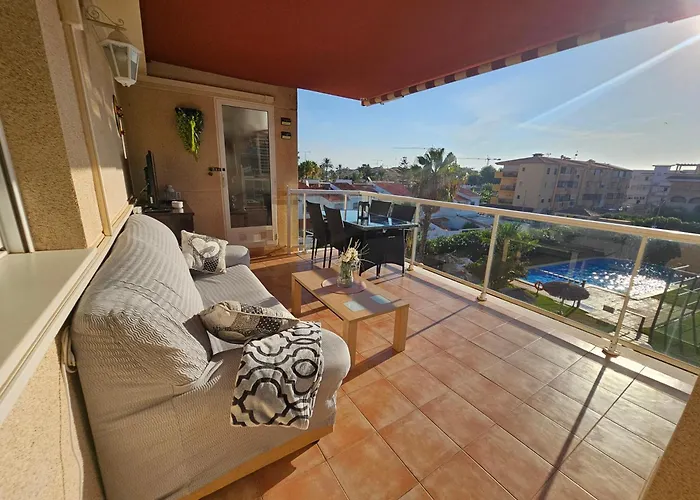 Acogedor Apartamento Con Terraza Y Vistas Al Jardin