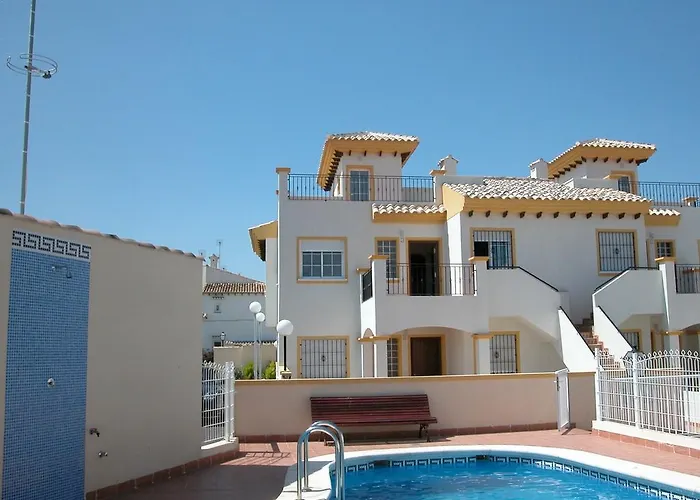 2 Bedroom Cozy Apartment In Torrevieja