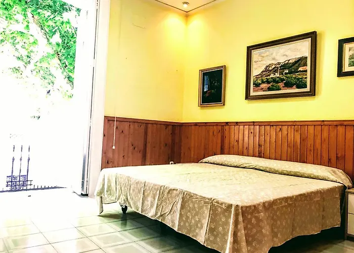 Hostal Marques De Campo