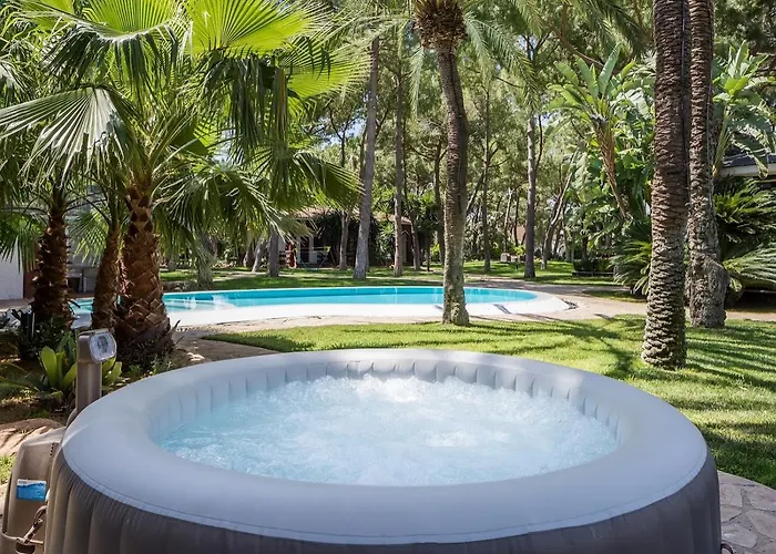 El Oasis Villa Resort