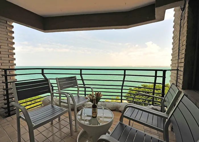 Apto Anteojo Design Terraza Mar