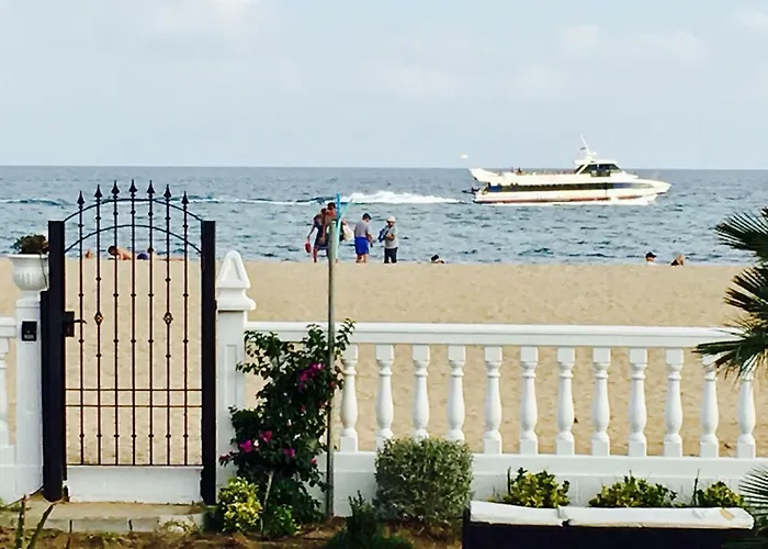 Boutique Home The Beach