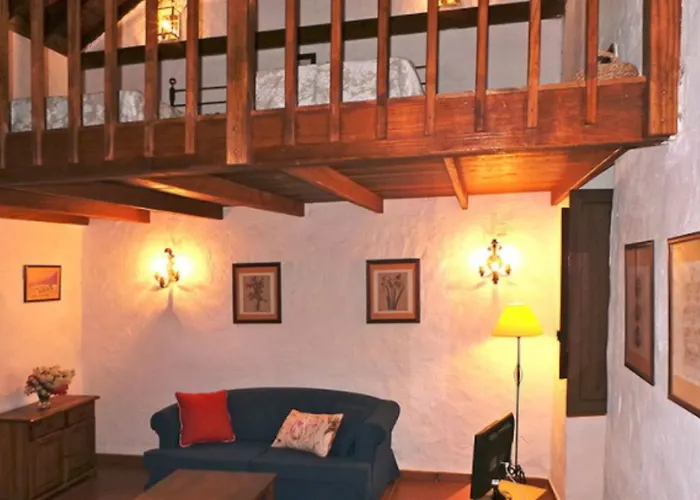 105099 - House In Santa Lucia De Tirajana