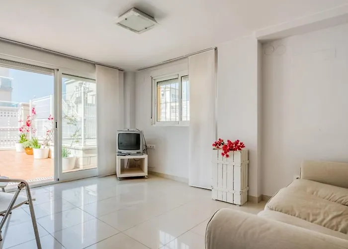 Spacious Holiday Home In Oliva With Swimming Pool