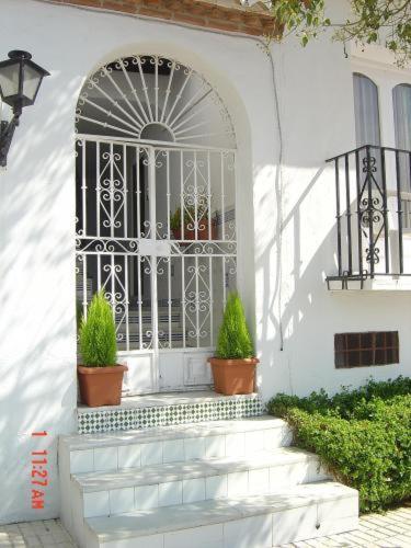 Balcon De Apartment