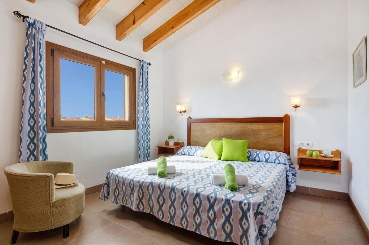 Mares 4 Bedroom Villa, Cala'n Forcat Villa Cala'N Blanes (Menorca)