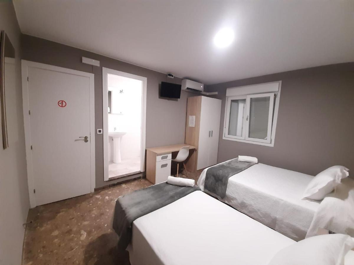 43 Guest house