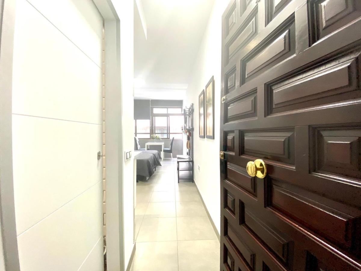 Apartment Studio With Sea View In Playa De Las Canteras Las Palmas de Gran Canaria
