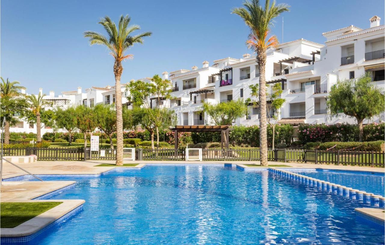 2 Bedroom In Roldan Apartment *