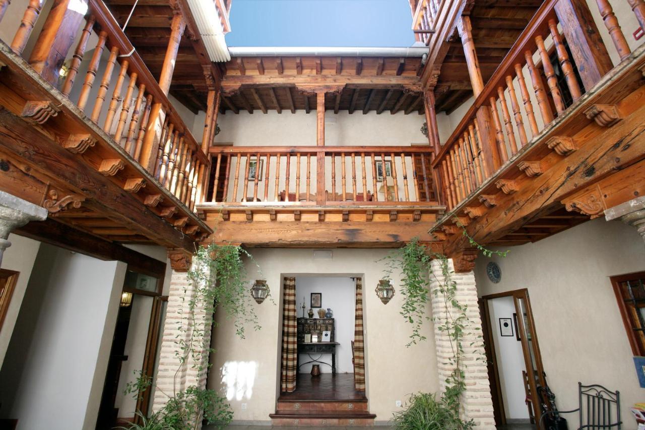 Hotel Santa Isabel La Real 3*
