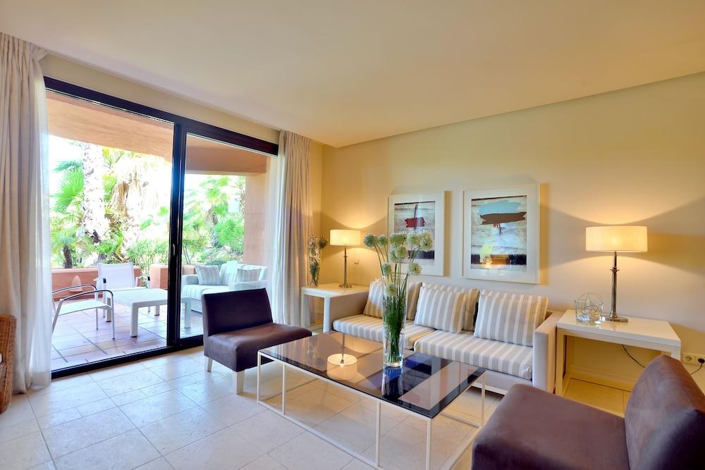 Apartahotel Novo The Lux 5*