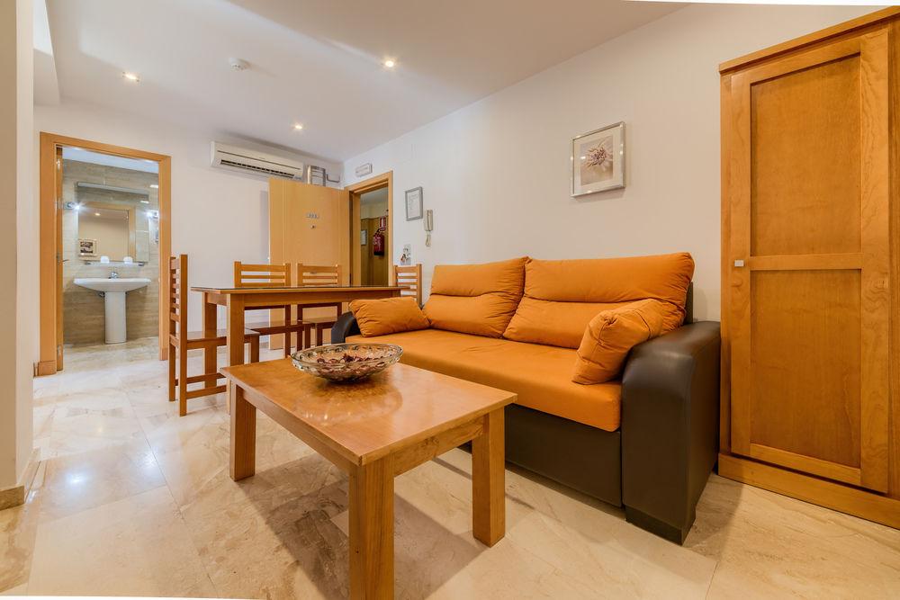 Loto Conil Aparthotel 3*