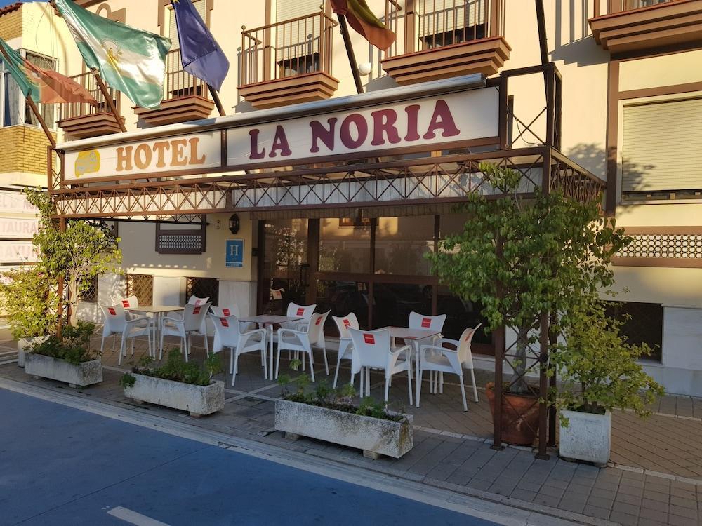 La Noria 2*