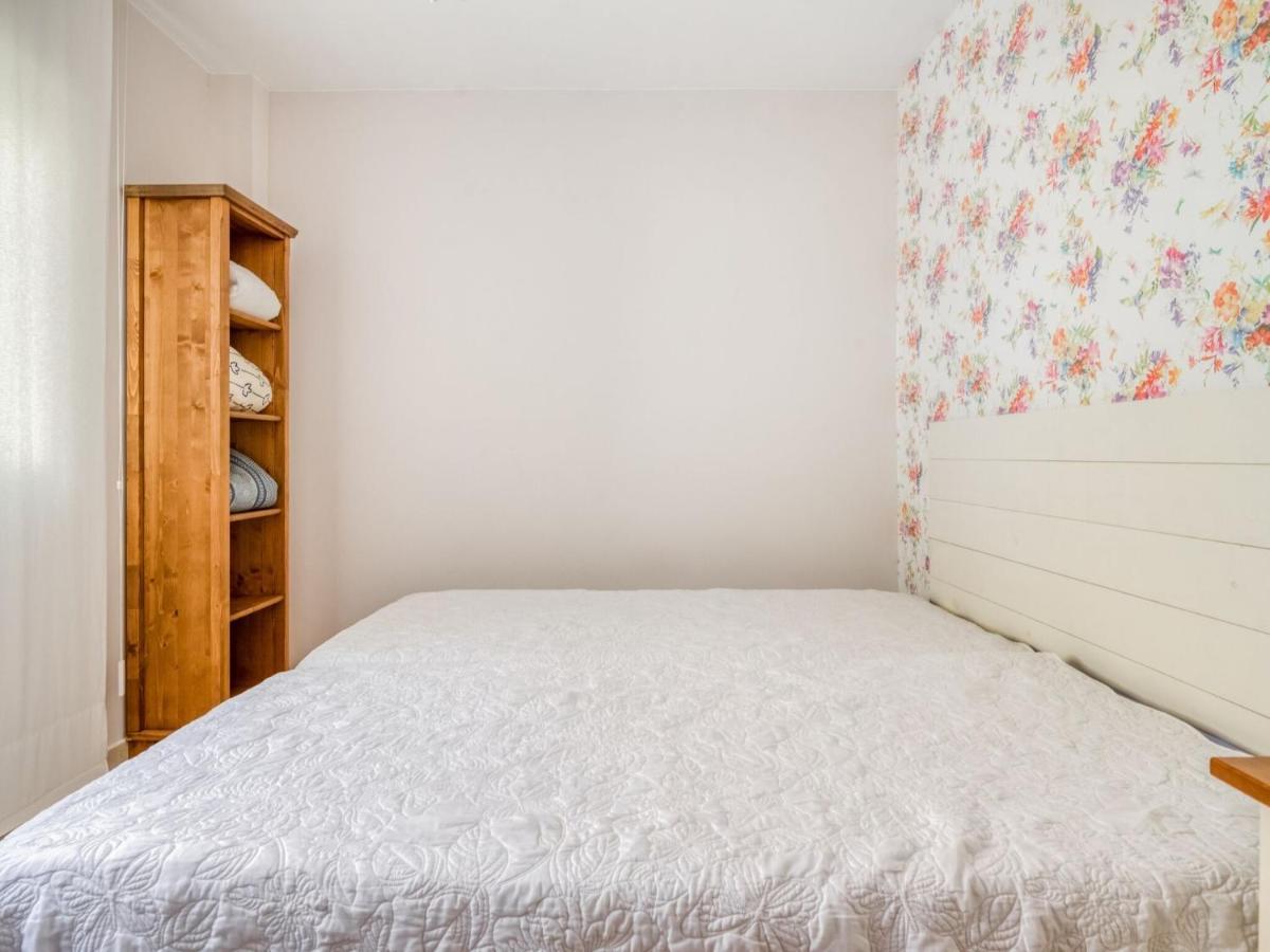Spacious In With Swimming Pool * Oliva
