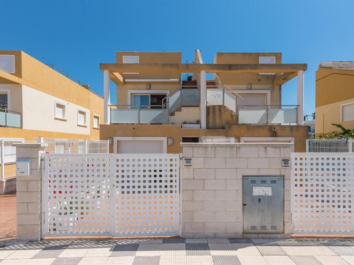 Spacious In With Swimming Pool * Oliva