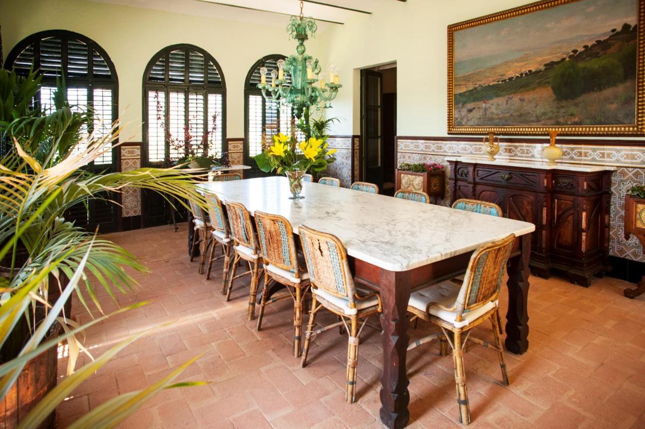 Casadella Bed & Breakfast Premia De Dalt
