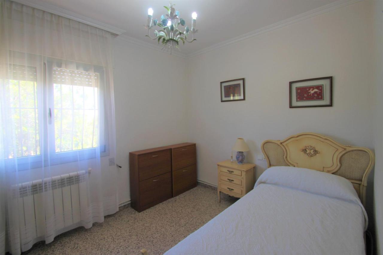 Holiday home Chalet Casaturis Para Disfrutar Con Piscina Privada En San Vicente Del Raspeig Ch101