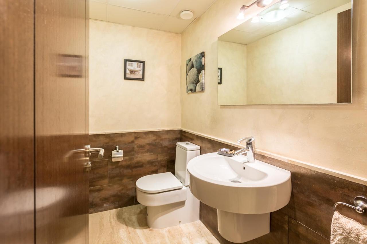 Hauzify I Altamira Apartment *