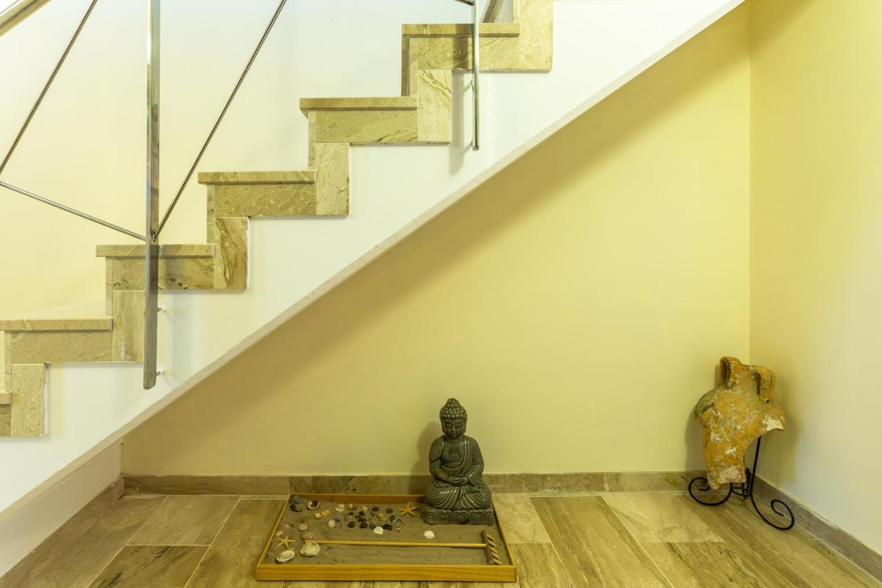 Hauzify I Altamira Apartment *