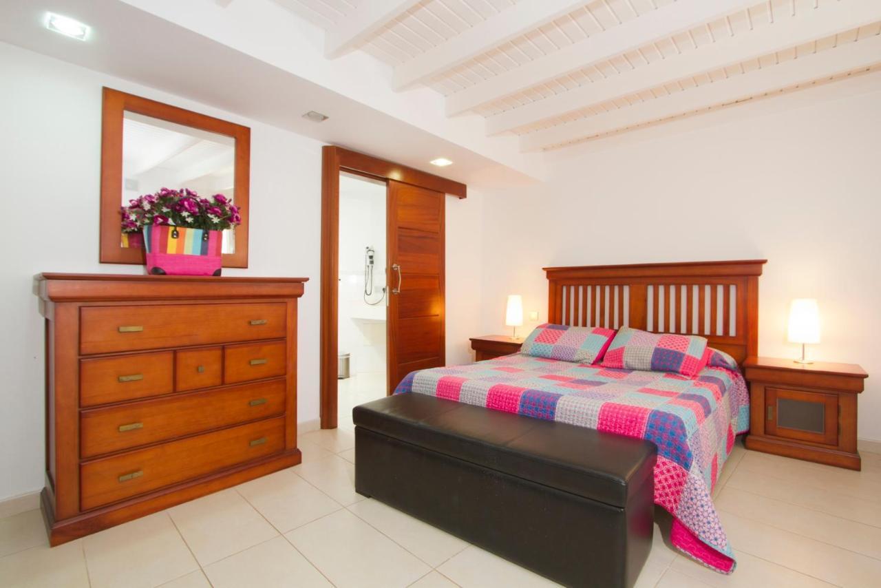 Villa Dos Piedras Puerto Del Carmen Lanzarote