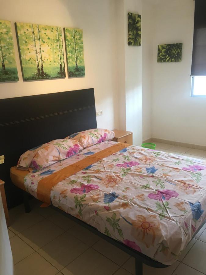 2 Bedroom Jardines Canarios Cristianos Tenerife Apartamento Arona (Tenerife)
