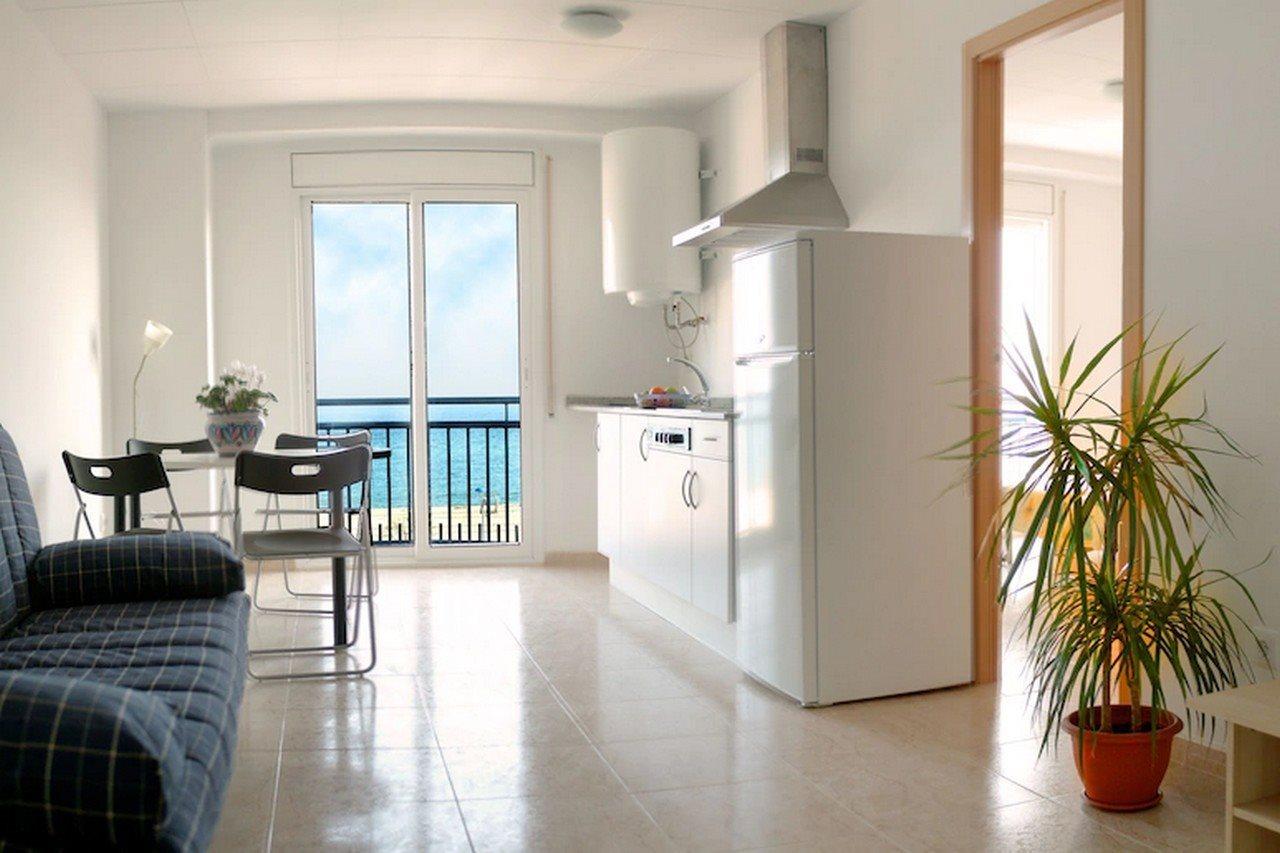 Aparthotel Iris 5*