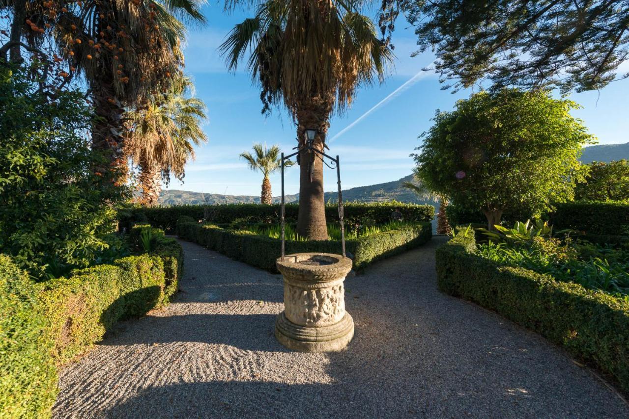 Palacete De Cazulas * Granada