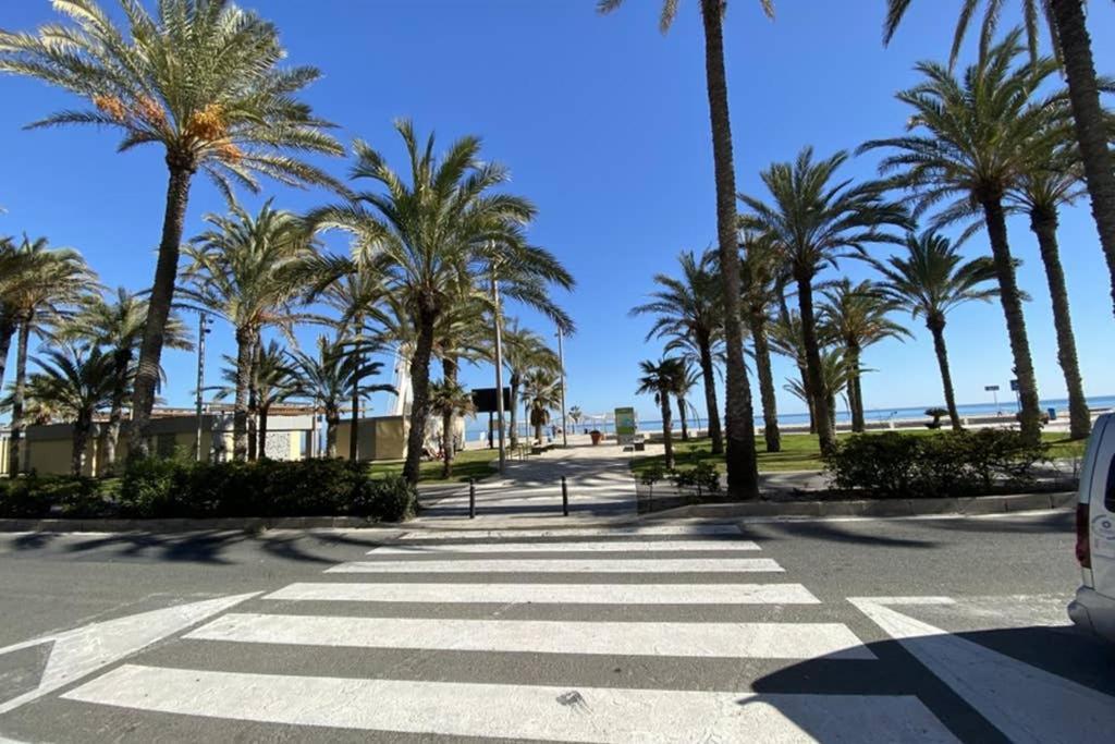 Nereo 7 Primera Linea De Playa San Juan Piscina, Parking Wifi Inmobiliaria Leo Apartment *