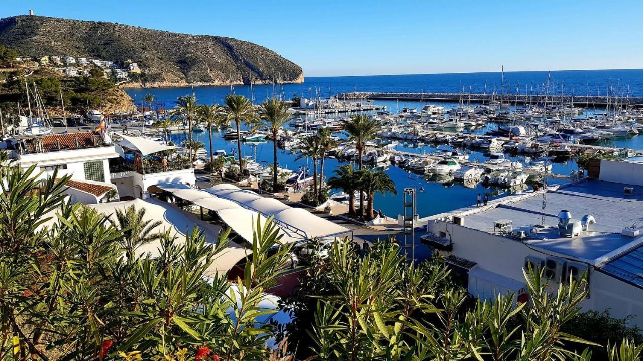 Apartment Kiwi Moraira, With Garden And 4 Pools *