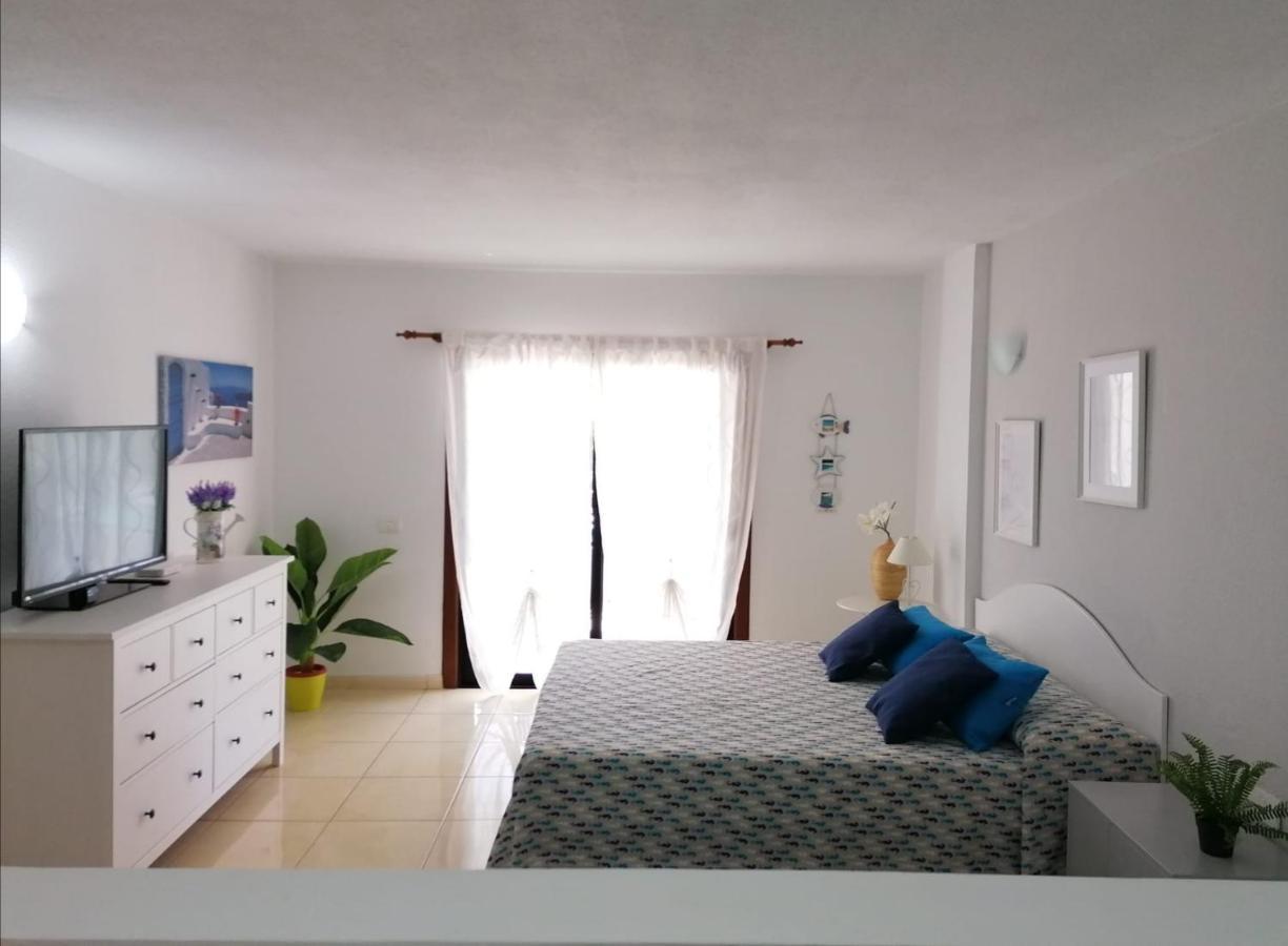 Large With Lovely Terrace And Wifi Apartment Los Cristianos (Tenerife)