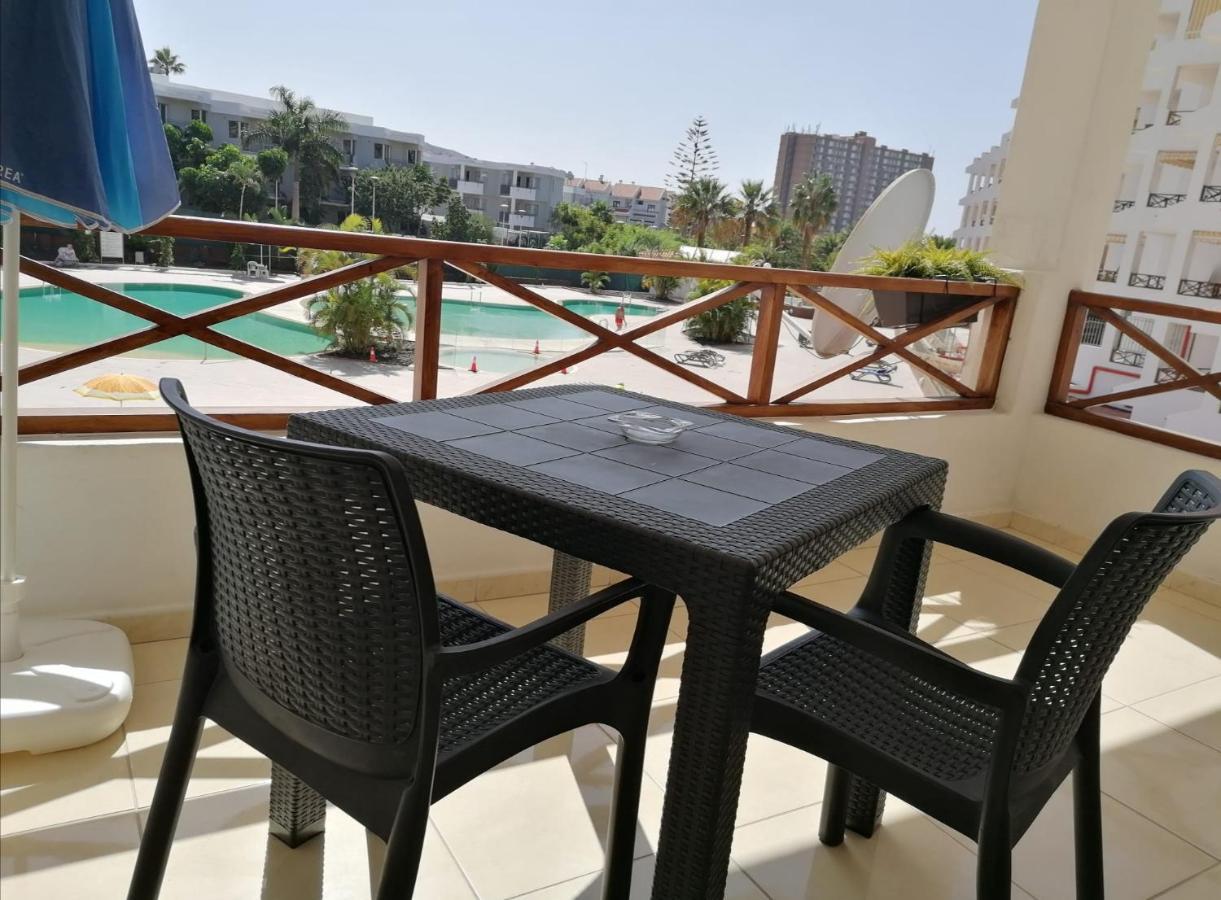 Large With Lovely Terrace And Wifi *