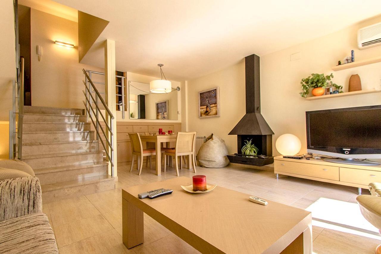 3 Bedrooms House At 500 M Away From The With Shared Pool Enclosed Garden And Wifi * Tarragona