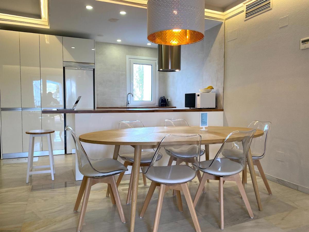 Jardines Del Puerto For Up To 6, Totally Refurbished 2025, Gardens, Pools, Garage, Wifi Apartment Marbella