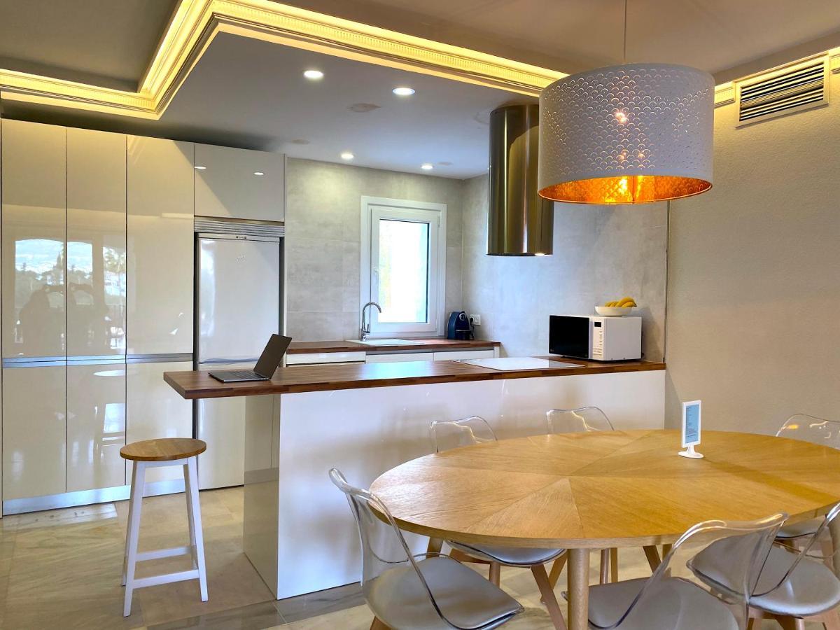 Apartment Jardines Del Puerto For Up To 6, Totally Refurbished 2025, Gardens, Pools, Garage, Wifi Marbella