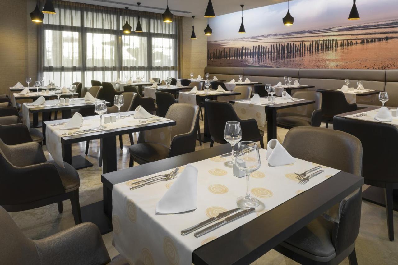 Elba Costa Ballena & Thalasso 4*