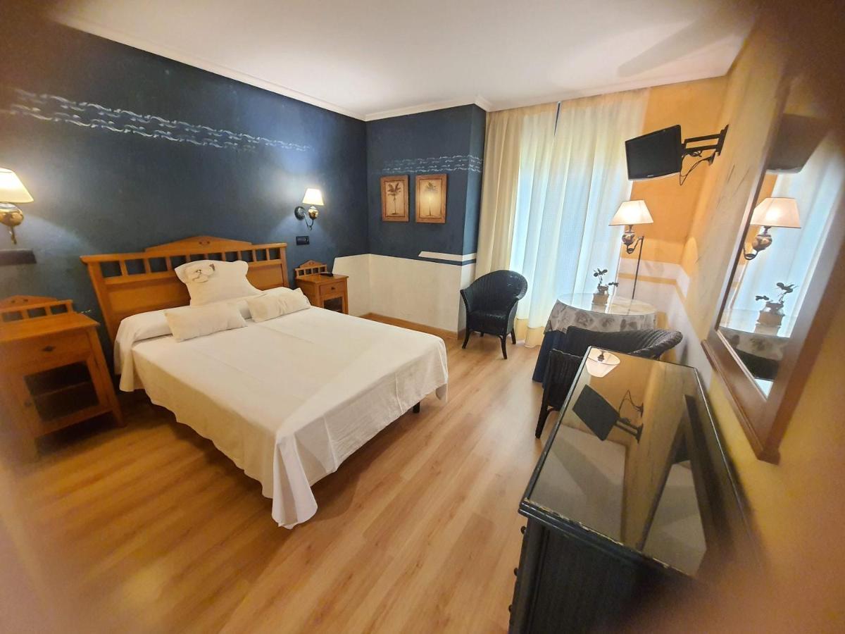 Arha De - Antiguo Albatros 3*