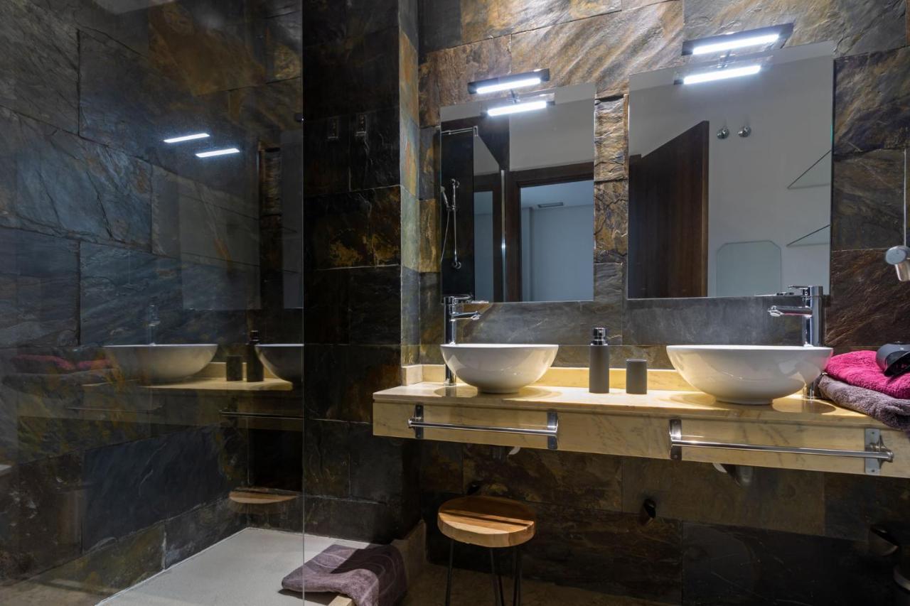 Alkazar Gardens Old Town 6 Pax Apartment