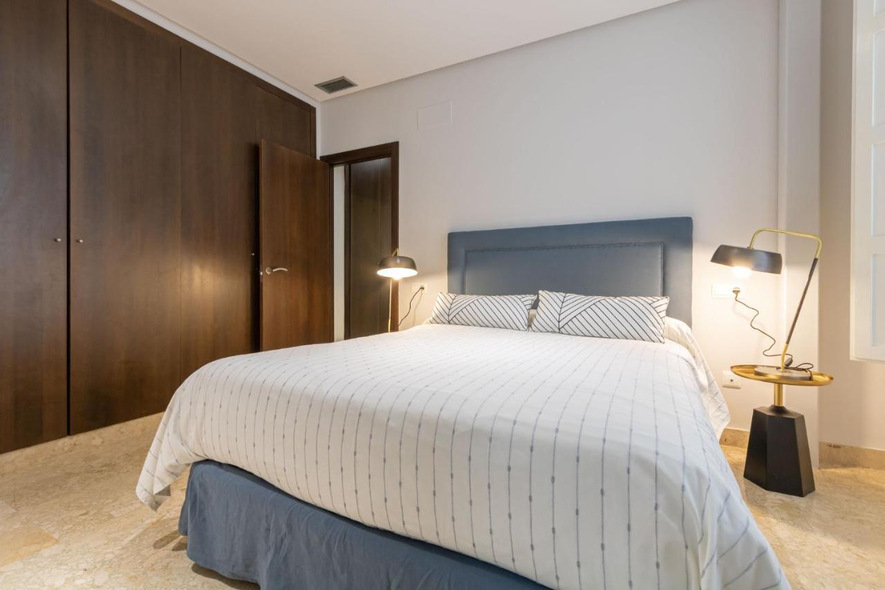 Alkazar Gardens Old Town 6 Pax Apartment Seville