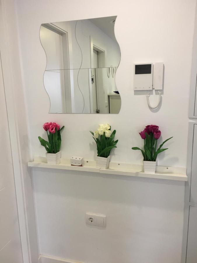 Apartamento ático De Lujo 90m De Terraza Y Jacuzzi Privado En Cabria, Almuñecar *