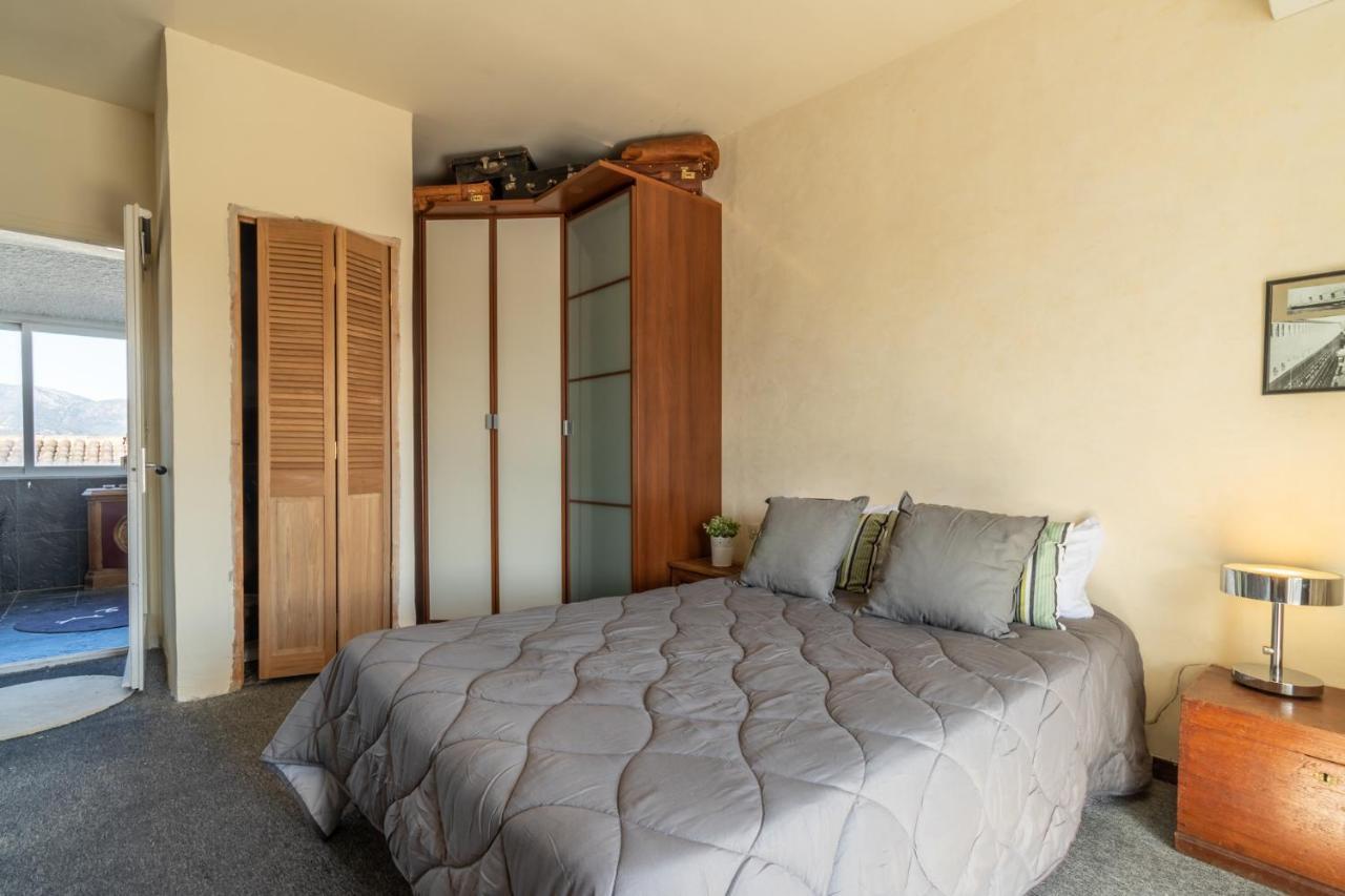 Goldhome - Currican - Casa Con Amarre, Terraza, Barbacoa, Wifi Empuriabrava