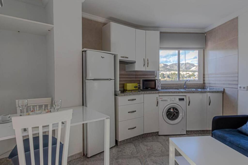 Apartamento 797 Holiday - Piso En Puerto Marina A 1 Min De La Playa *