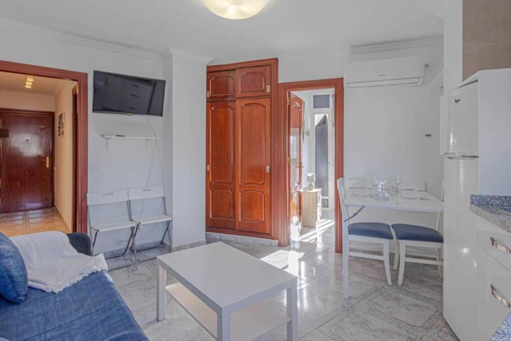 797 Holiday - Piso En Puerto Marina A 1 Min De La Playa * Benalmádena