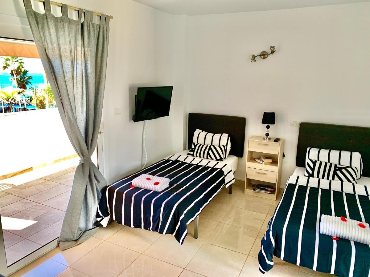 Beachfront Americas Apartamento *