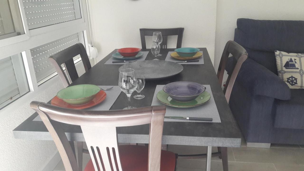 Torremar Apartment *