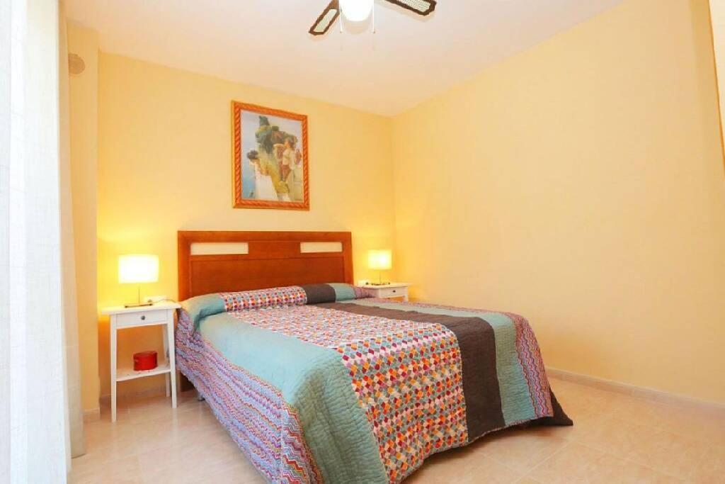 Ame447 Con Piscina Privada 9x5m Y Jardin Vallado Villa Les Tres Cales