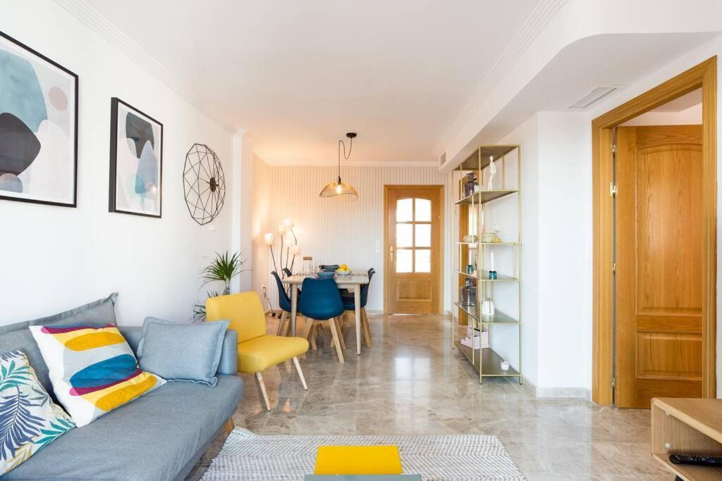 Sol - Increíble ático En Junto A Puerto Marina Con Piscina&garaje Apartamento *
