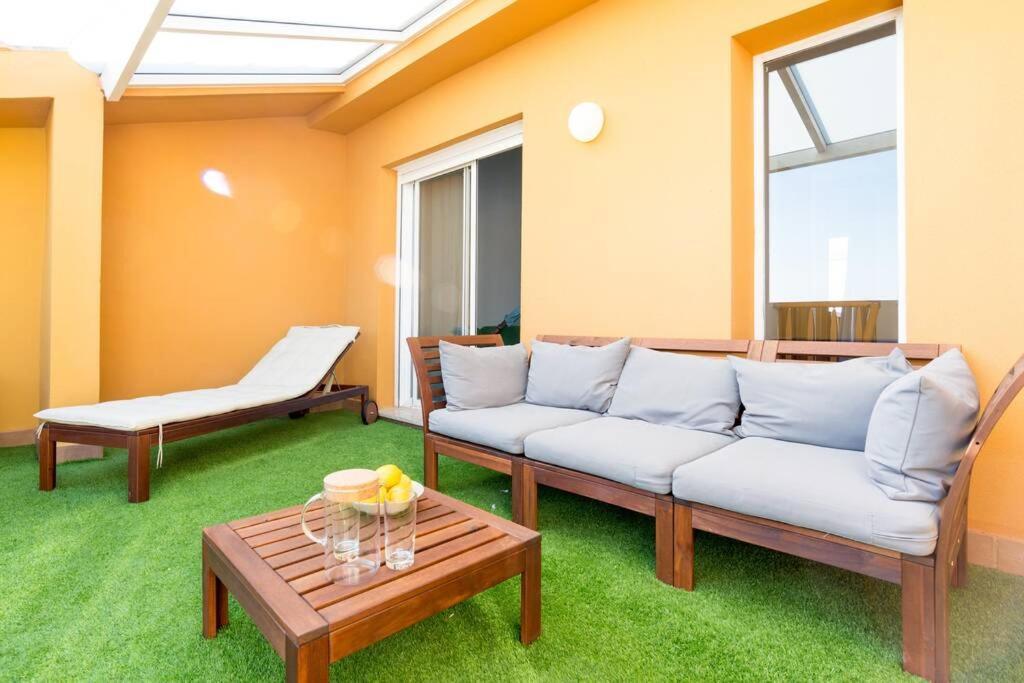 Sol - Increíble ático En Junto A Puerto Marina Con Piscina&garaje * Benalmádena