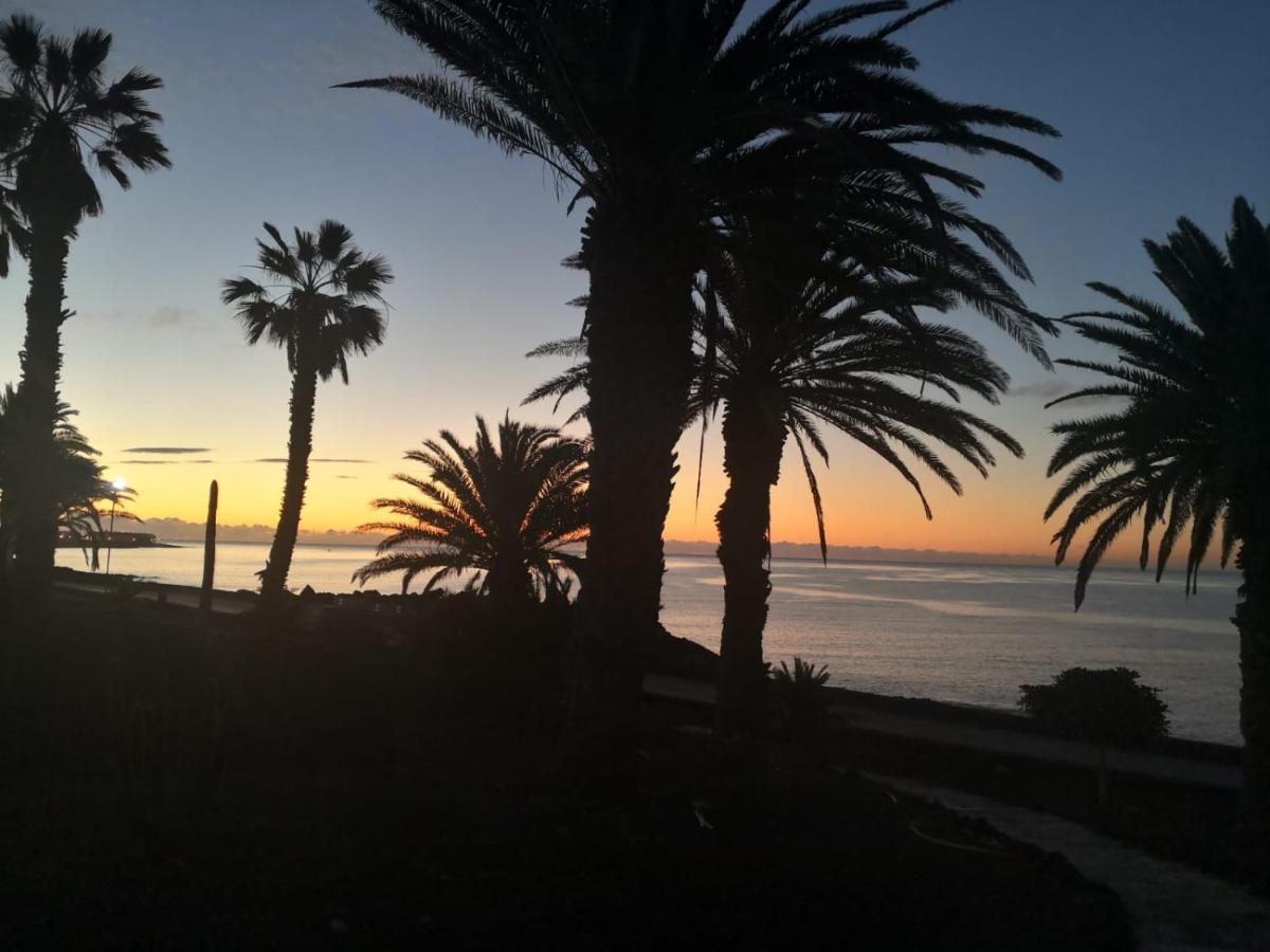 Apartamento Dino 10 Playa Roca Costa Teguise